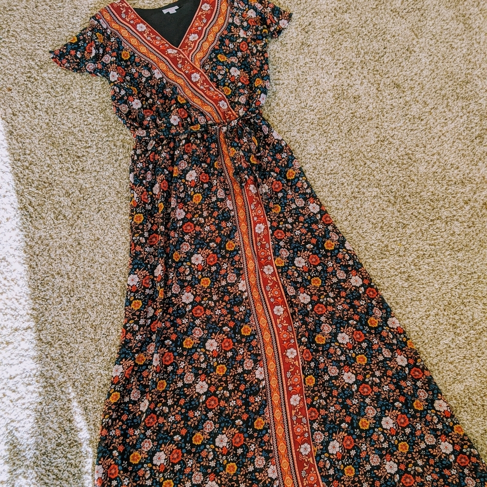 Xhilaration floral wrap dress